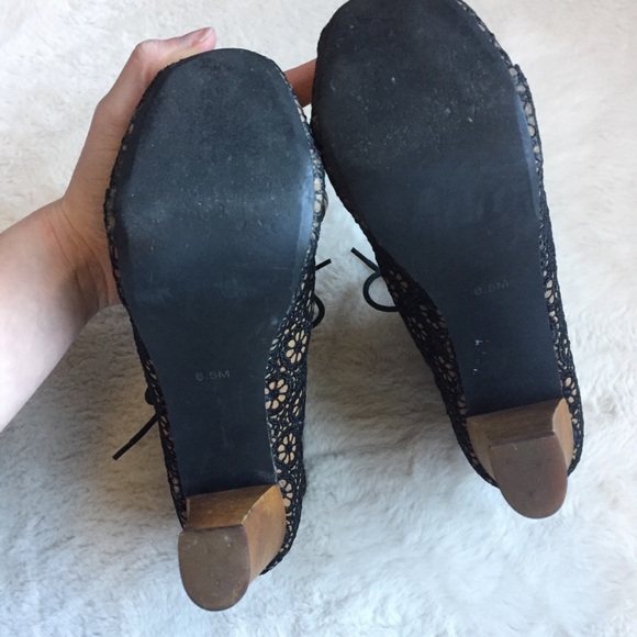 ❌SOLD❌Jeffrey Campbell Lita Mac Crochet Heel Boots - Picture 4 of 8